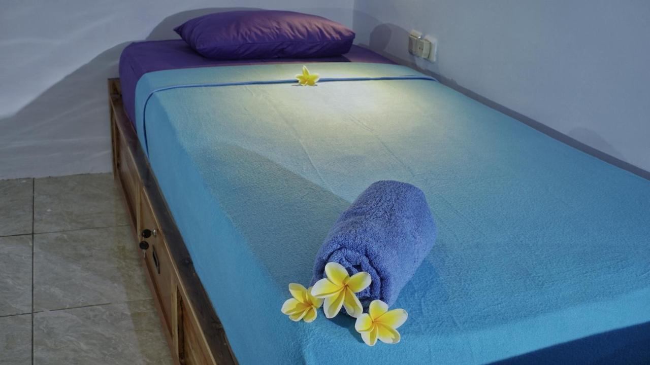 Sentul Hostel Kuta  Экстерьер фото